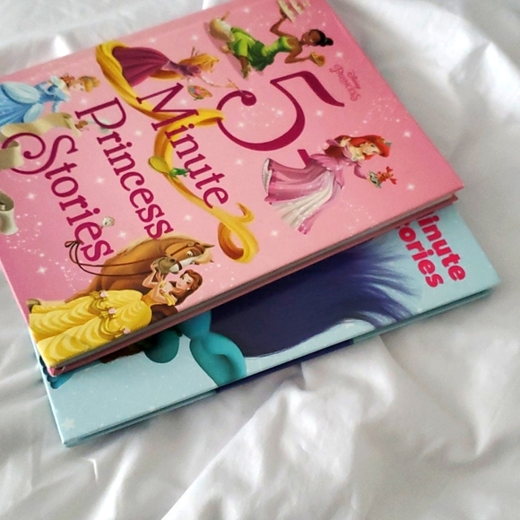 :2 book lot of 5 Minute disney Princess Stories Trolls storytime bedtime stories - Picture 7 of 7